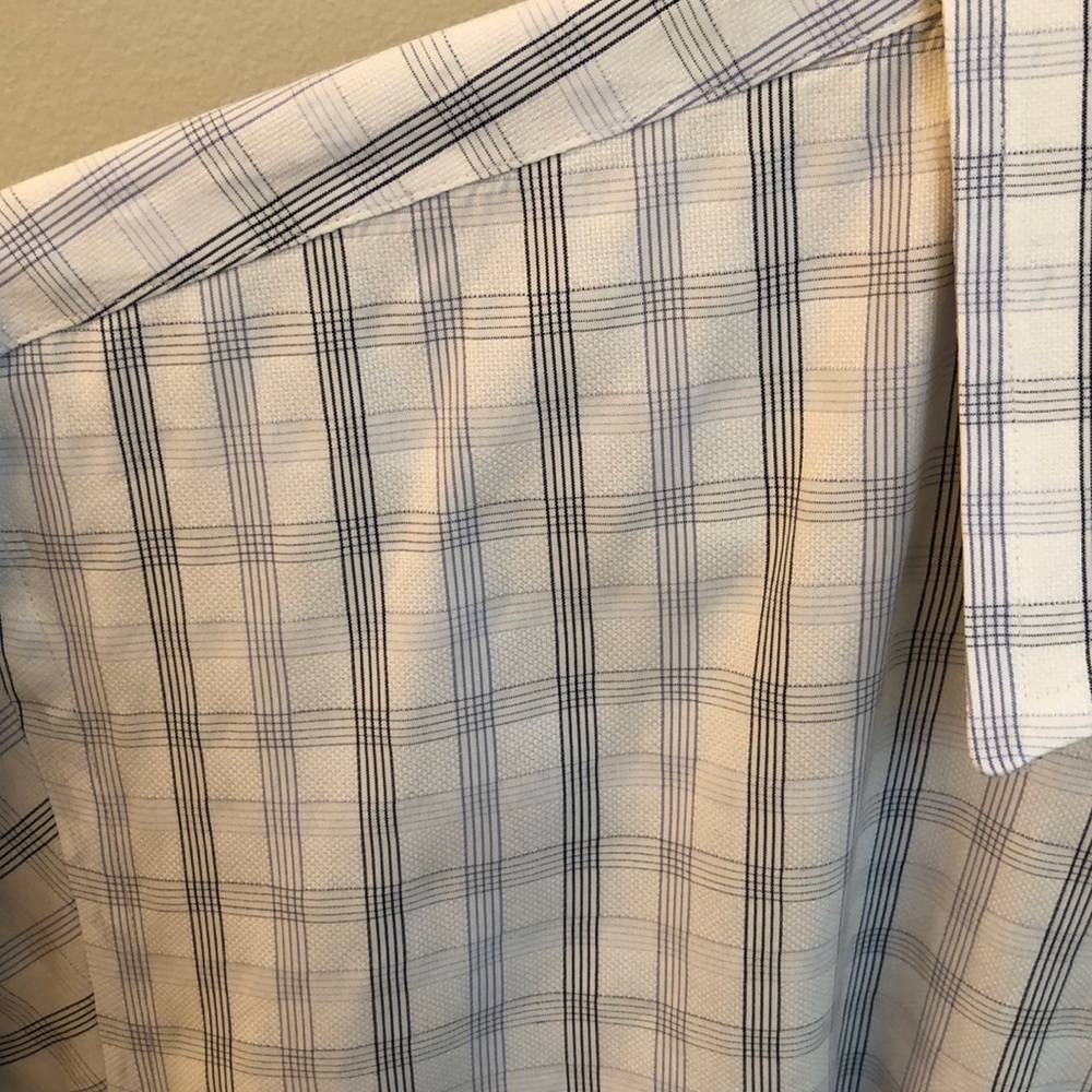 Hugo Boss Regular Fit Dress Shirt - image 3